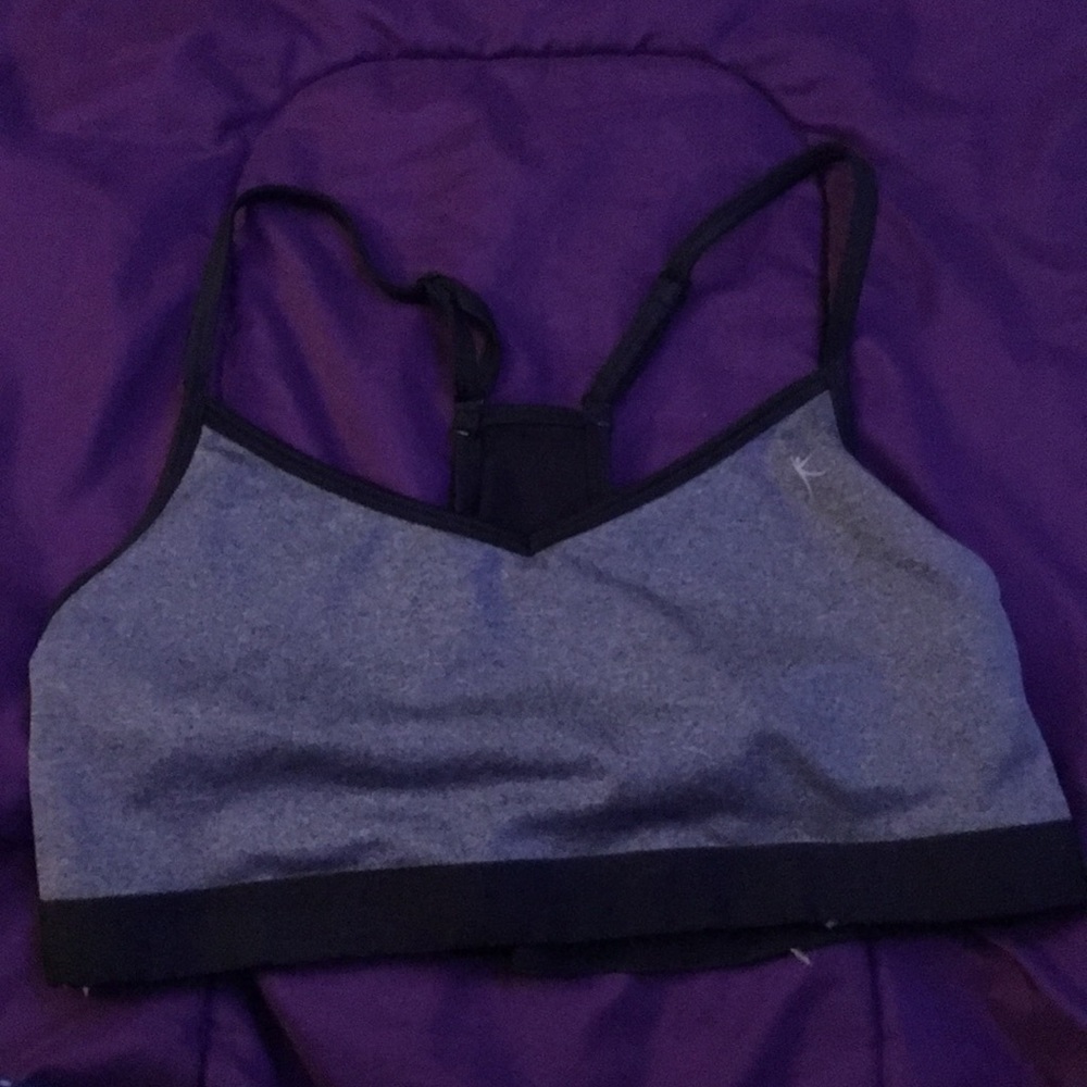 Sports bra